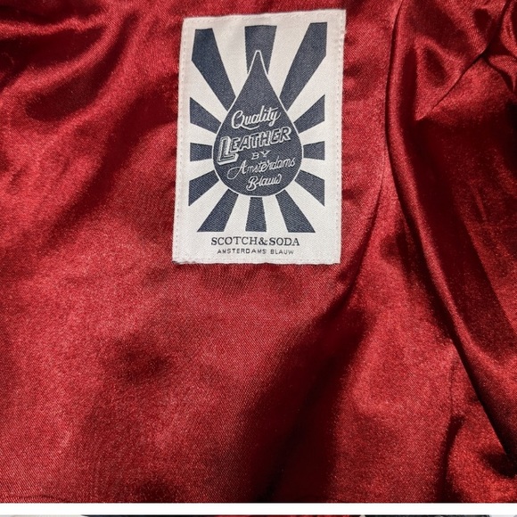 Scotch & Soda Buffalo Leather Quilted Jacket with silk lining - Picture 7 of 10